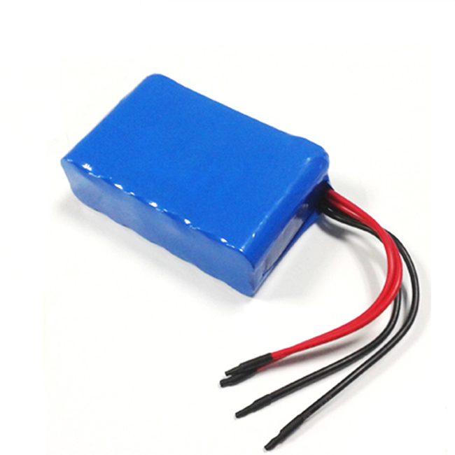 Аккумулятор 24v. Аккумулятор li ion 24. Литиевая батарея 12v 4500 Mah. Батарейка 24v. Аккумулятор 24v 4.4a в руль.